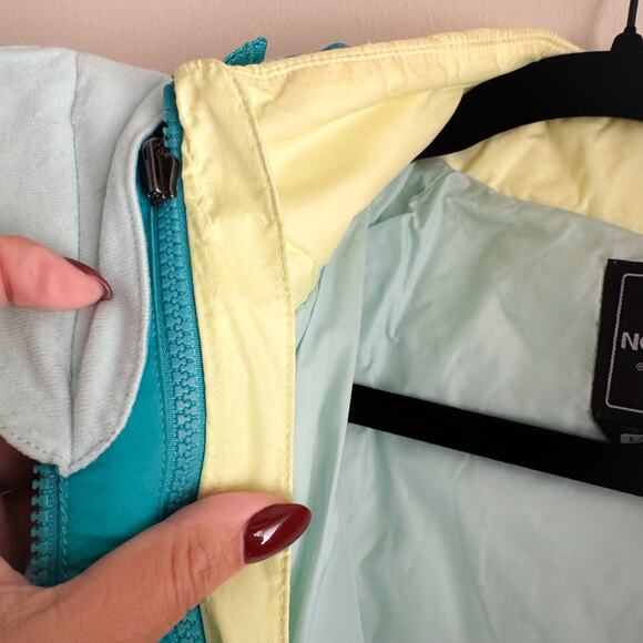 The North Face Blue + Green 3 in 1 HyVent Kira Jacket Large Snowboard Outdoor - Picture 8 of 16